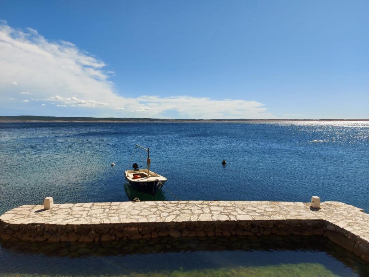 Villa Kuca Za Odmor Jelena Starigrad Paklenica Esterno foto