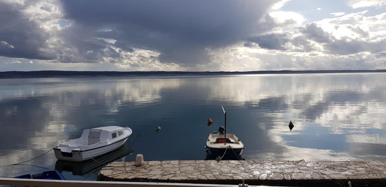 Villa Kuca Za Odmor Jelena Starigrad Paklenica Esterno foto